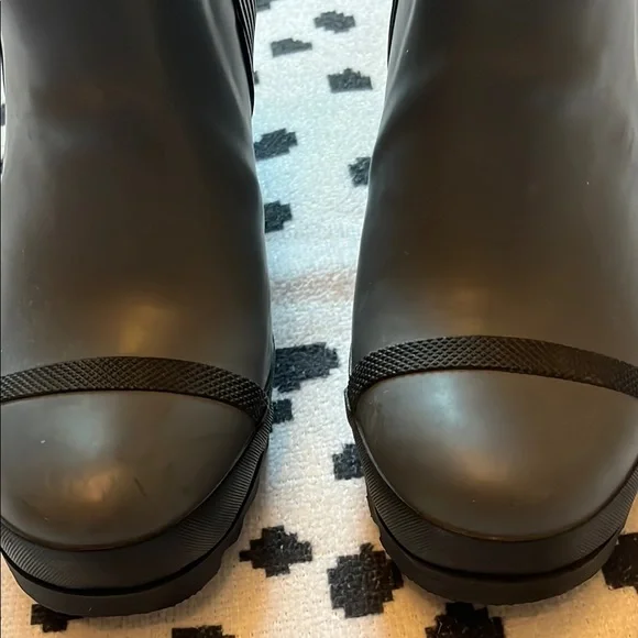 Sorel Black Winter & Rain Boots - Picture 8 of 9